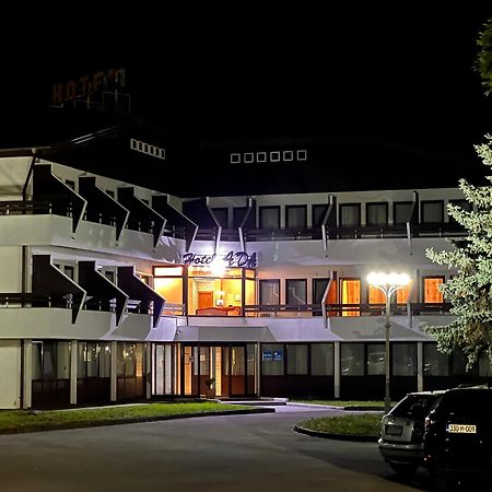 Bihać Hotel Ada מראה חיצוני תמונה
