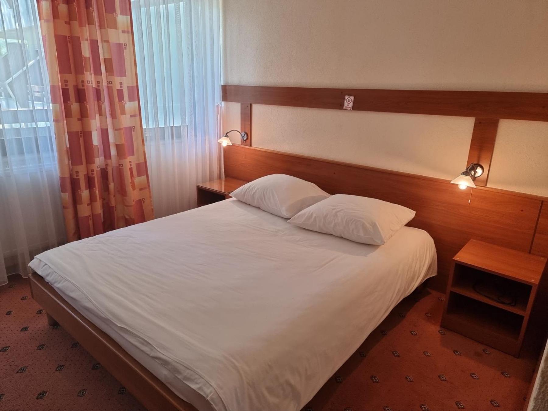Bihać Hotel Ada מראה חיצוני תמונה