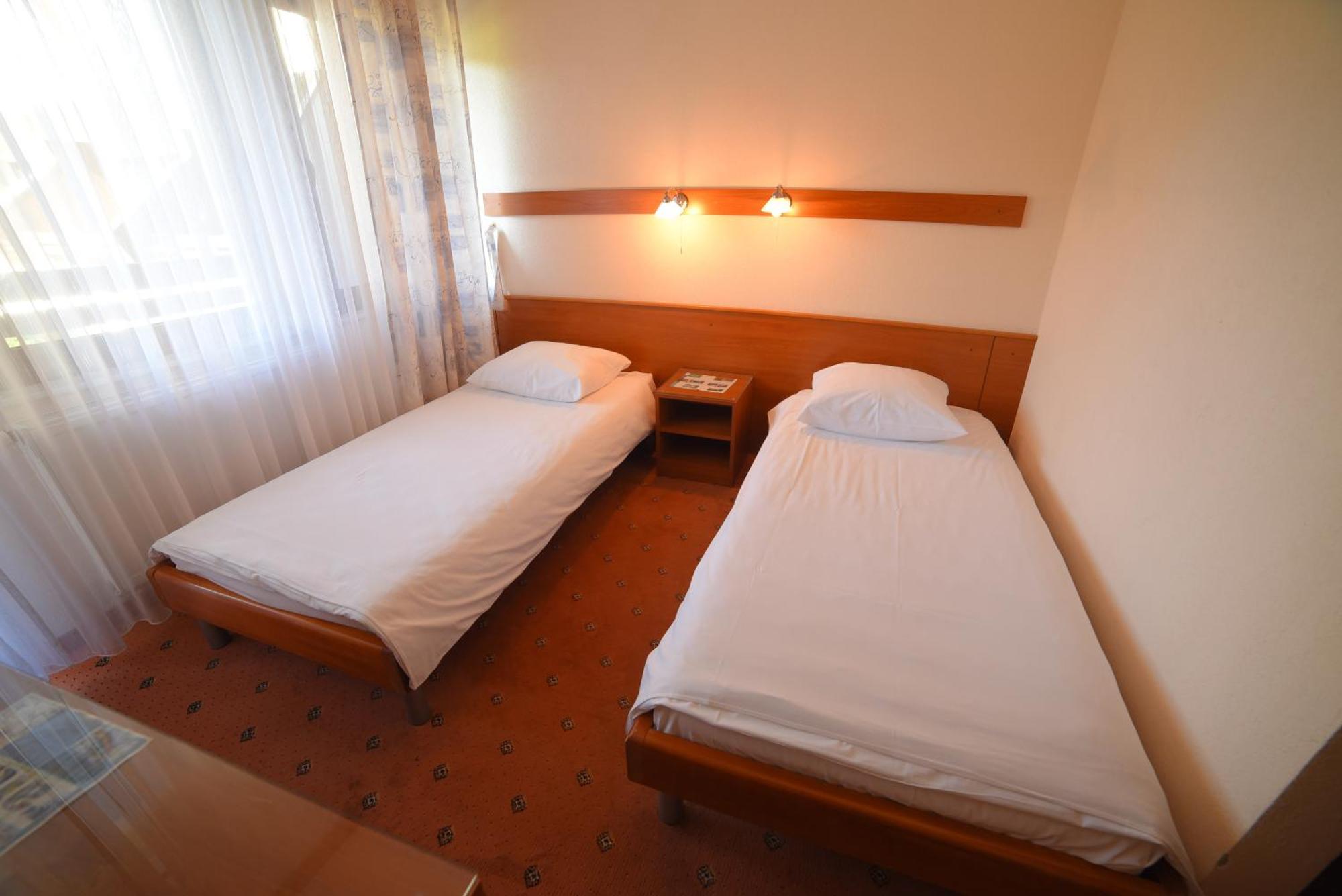 Bihać Hotel Ada מראה חיצוני תמונה