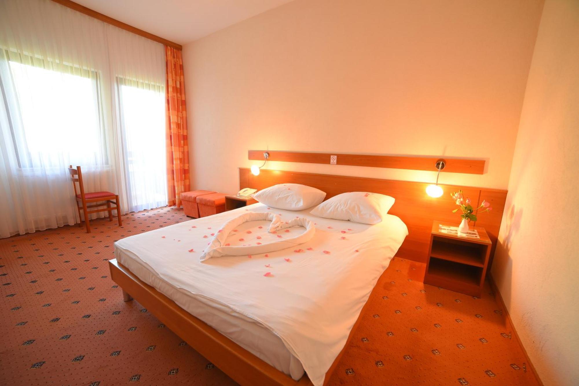 Bihać Hotel Ada מראה חיצוני תמונה