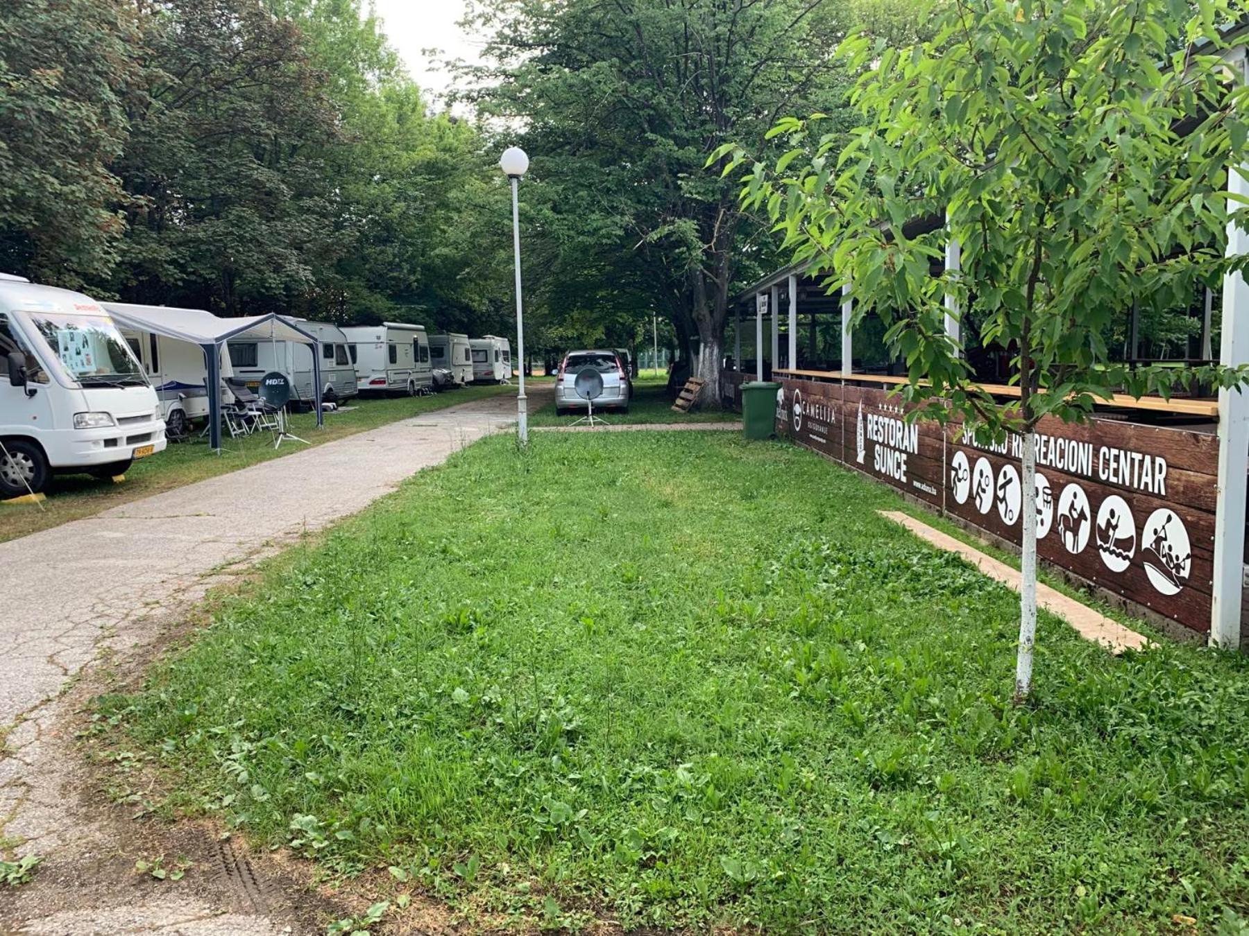 Bihać Hotel Ada מראה חיצוני תמונה