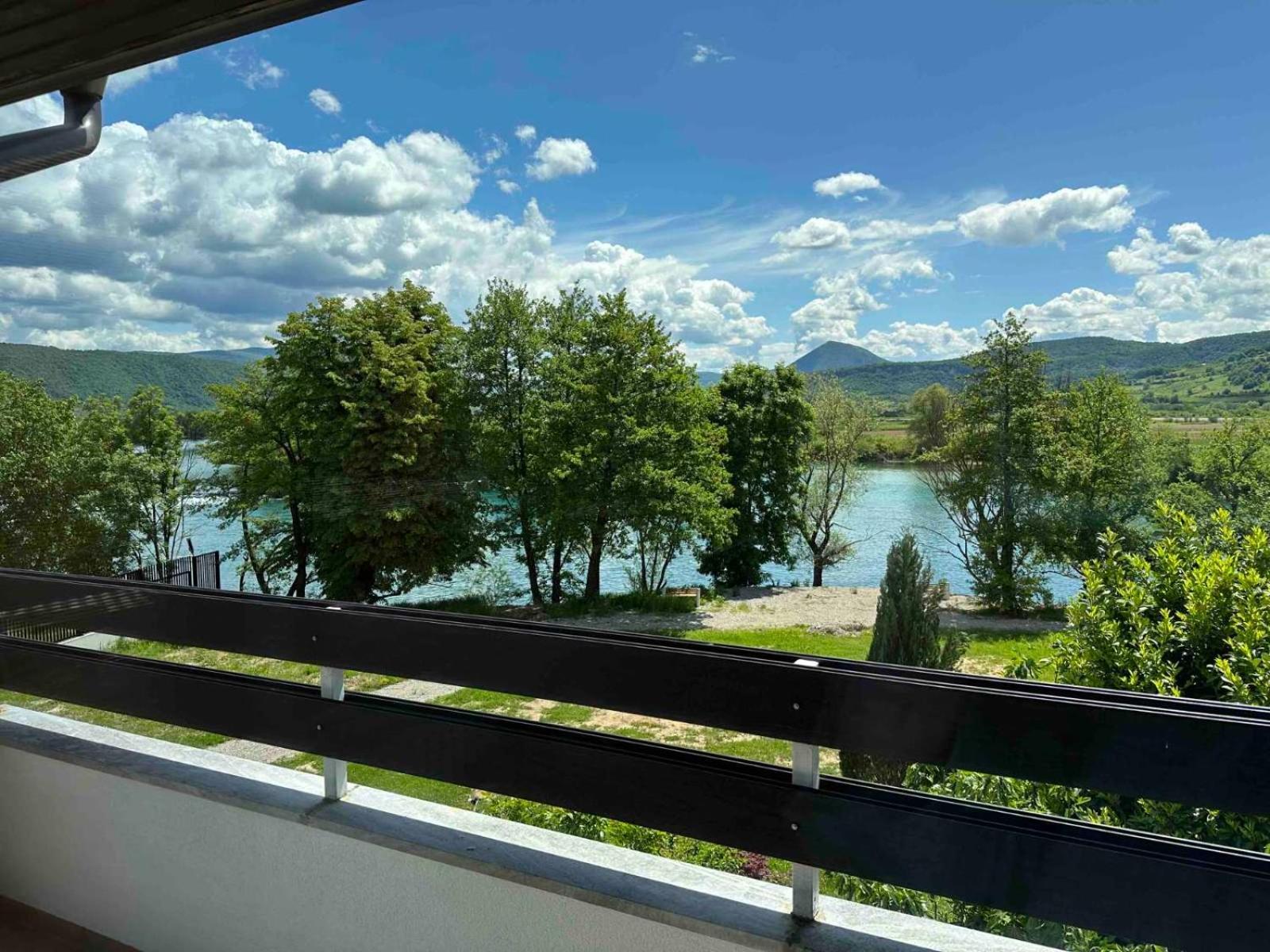 Bihać Hotel Ada מראה חיצוני תמונה