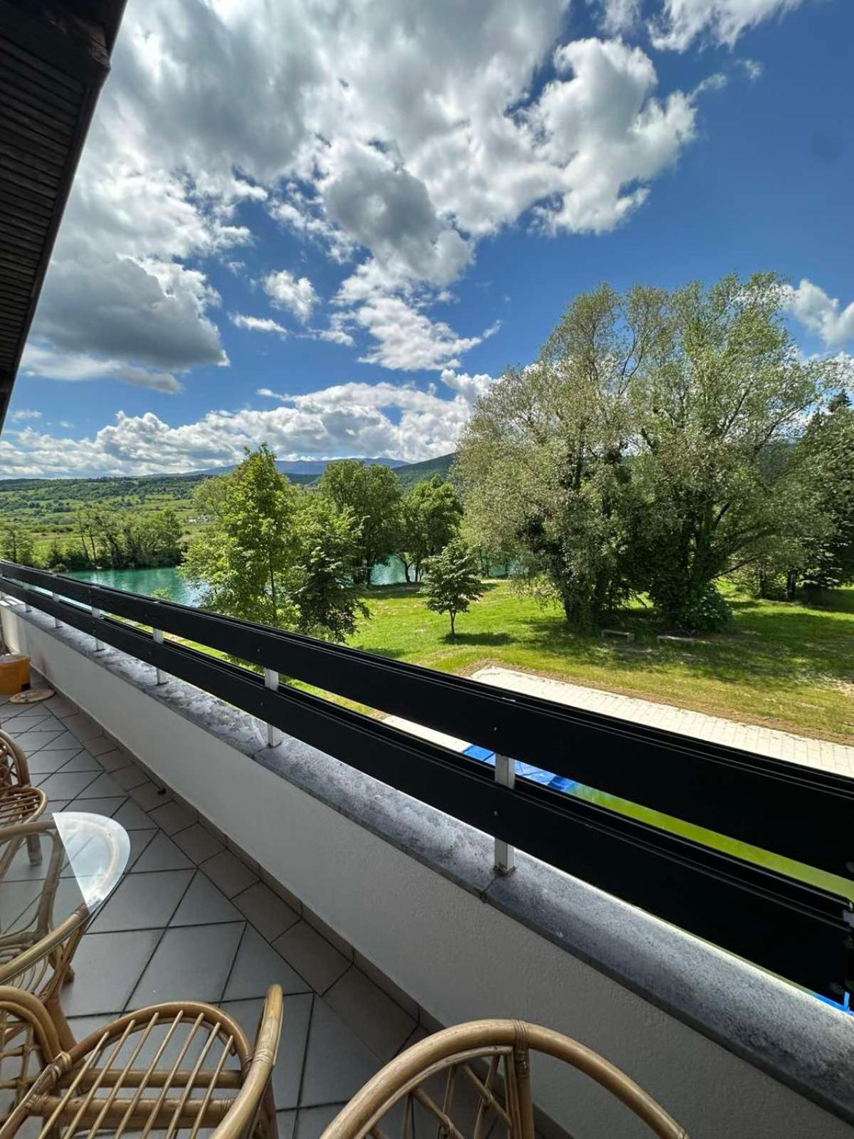 Bihać Hotel Ada מראה חיצוני תמונה