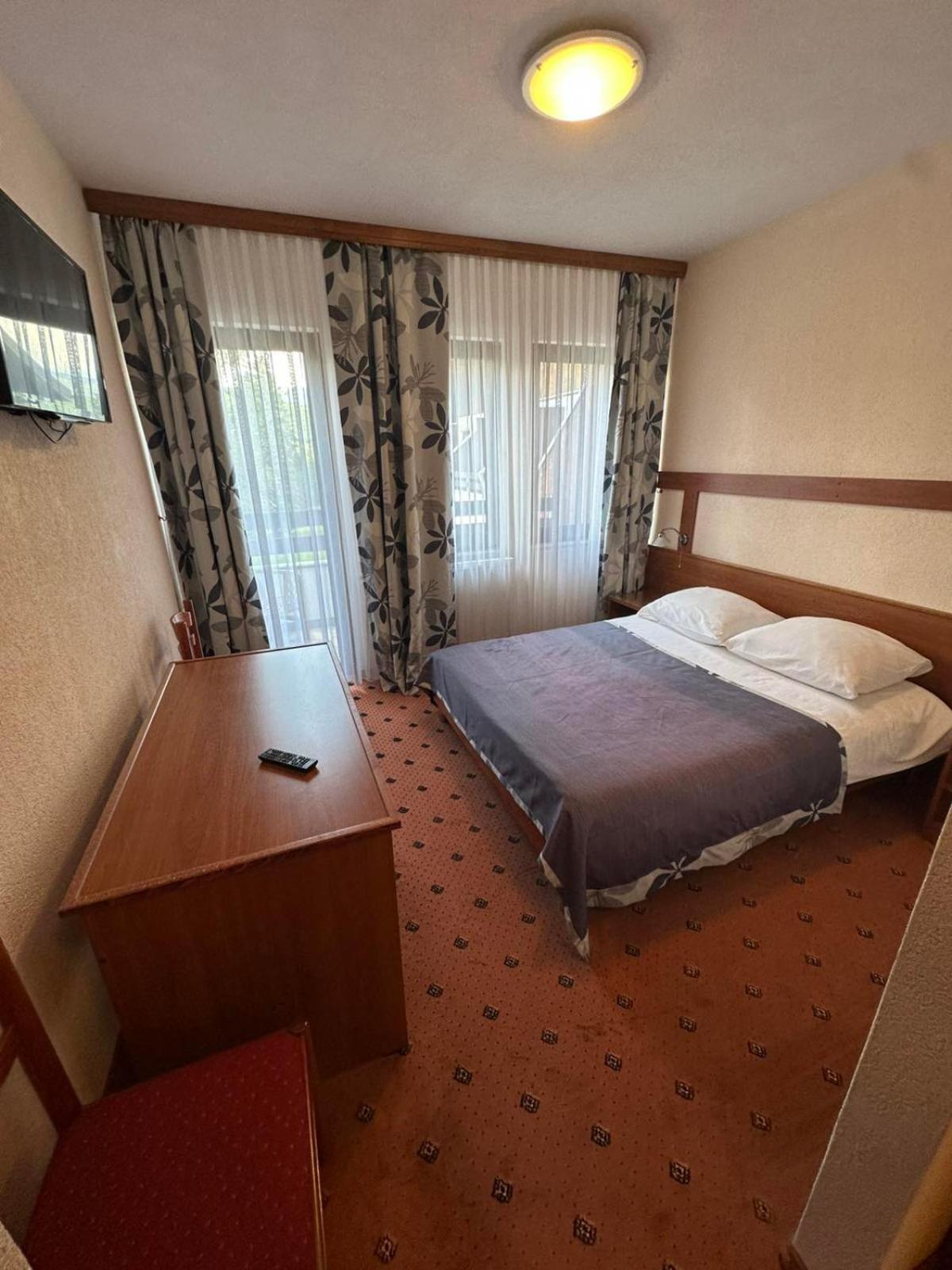 Bihać Hotel Ada מראה חיצוני תמונה